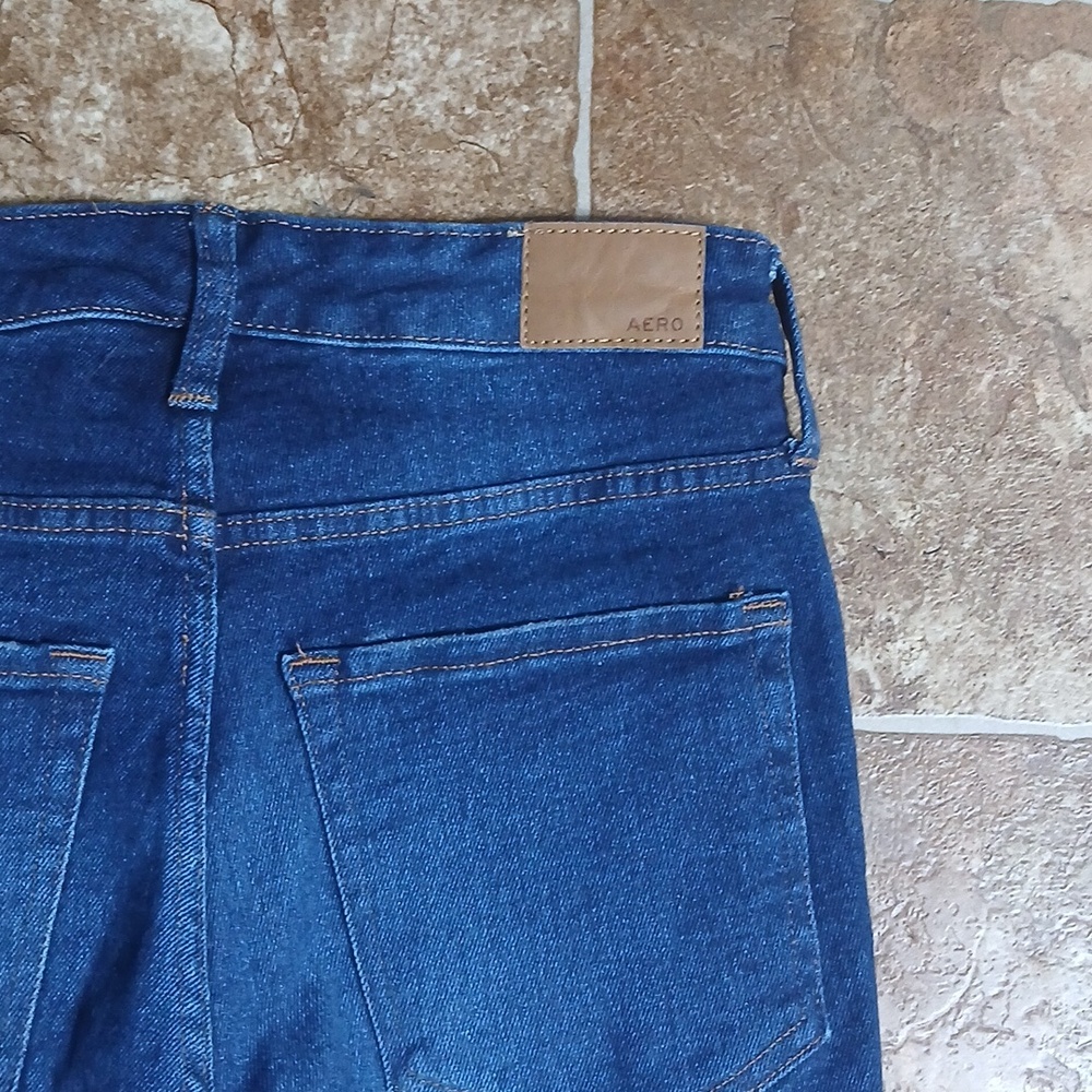 EUC Aeropostale Super High Rise Ripped Jeggings Size 4R - Picture 7 of 7